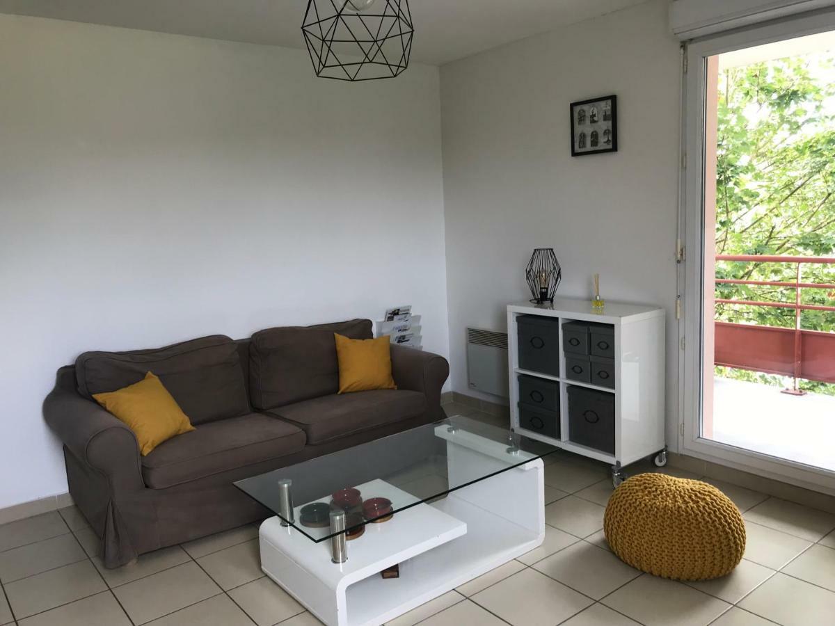 Appartement Au Milieu Des Lacs, Au Bord Du Guiers Aoste Luaran gambar